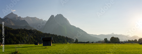 Panorama Zugspitze Garmisch Partenkirchen, Bayern