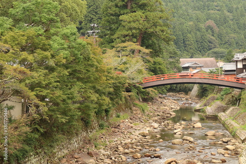 室生寺にわたる橋