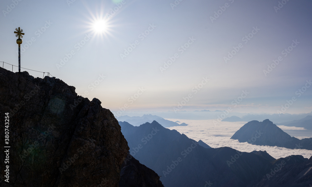 Zugspitze Gipfel Panorama Sommer