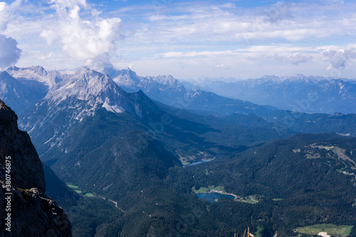 Ausblick vom Karwendel auf die Alpen