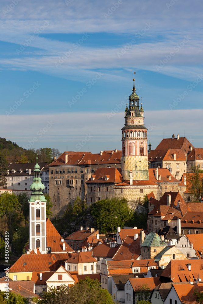 Fototapeta premium View of the town and castle of Czech Krumlov, Southern Bohemia, Czech Republic