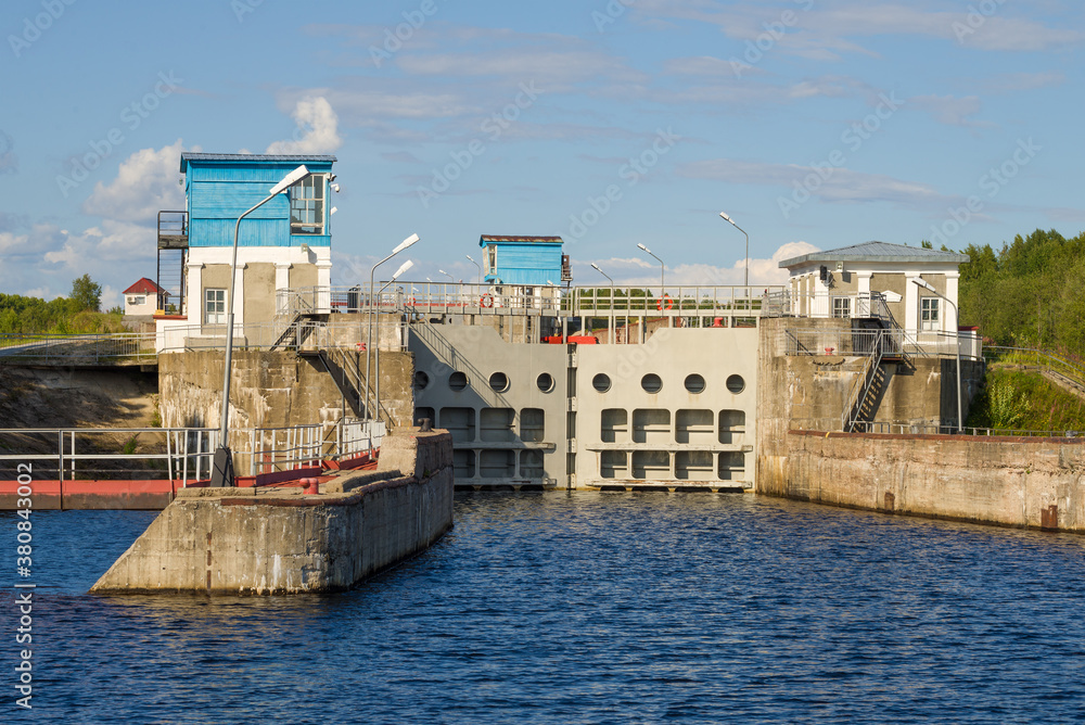 Naklejka premium Gateway of the White Sea-Baltic Canal close-up on a sunny August day. Povenets, Karelia