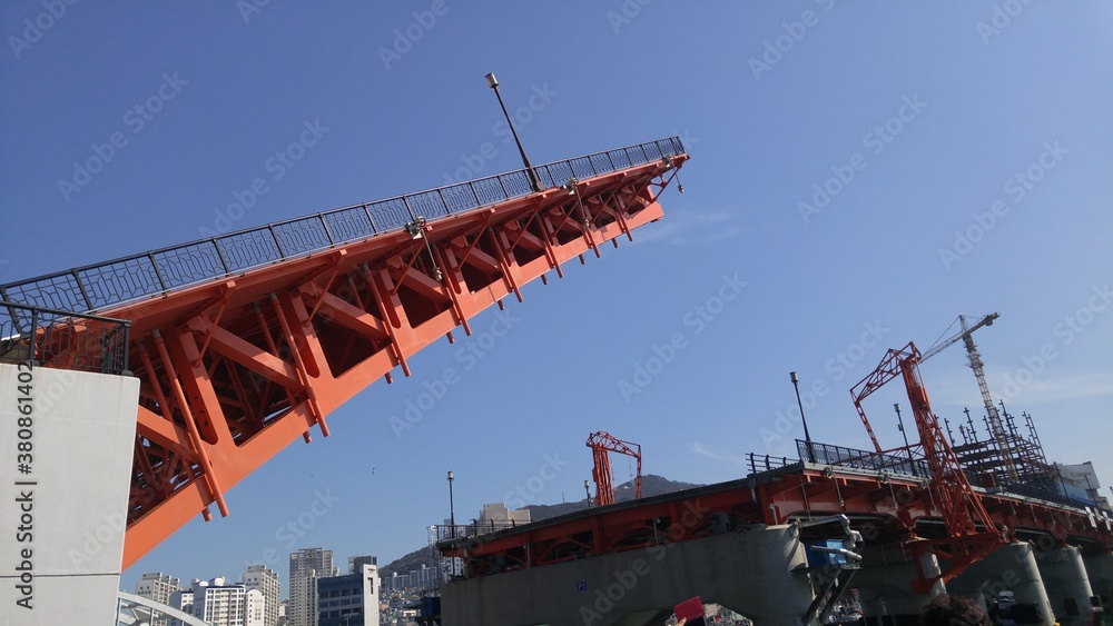 한국 부산 영도대교, 도개교 Stock 写真 | Adobe Stock