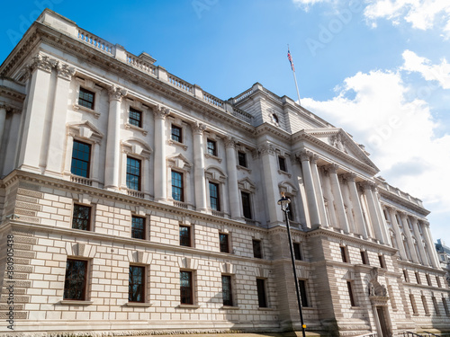 Принти на полотні HM Treasury Inland Revenue tax office building in Whitehall London England UK bu