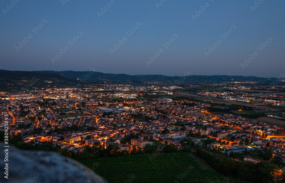 Fototapeta premium Panorama Montecchio Vicenza