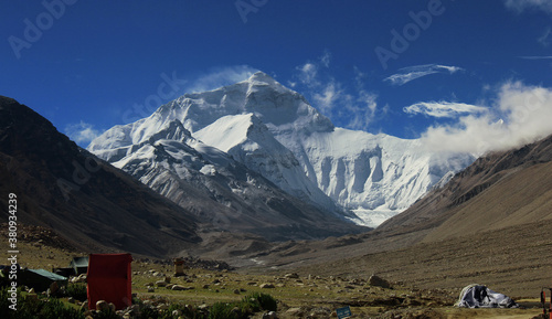Mount Everest from Rangbuk Valley, Tibet © Sadat Quayium Apu