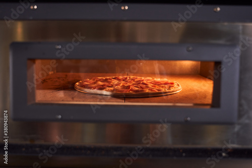 Baking pizza in electric oven