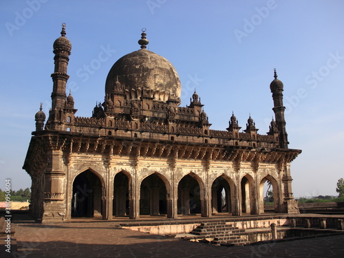 Photography Ibrahim Rouza, sepulcher of Ibrahim Adil Shah and a mosque, Bijapur, Karnataka,