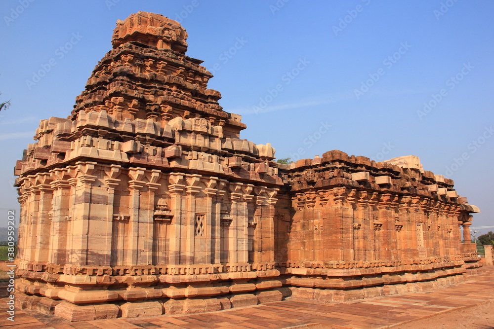Pattadakal, Paṭṭadakallu or Raktapura, is a complex of Hindu and Jain temples in northern Karnataka (India). Located on bank of Malaprabha River in Bagalakote. Worled Heritage Site