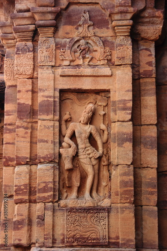 Pattadakal, Paṭṭadakallu or Raktapura, is a complex of Hindu and Jain temples in northern Karnataka (India). Located on bank of Malaprabha River in Bagalakote. Worled Heritage Site