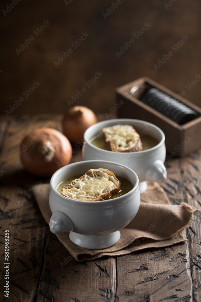 Traditional French onion soup Traditional French onion soup