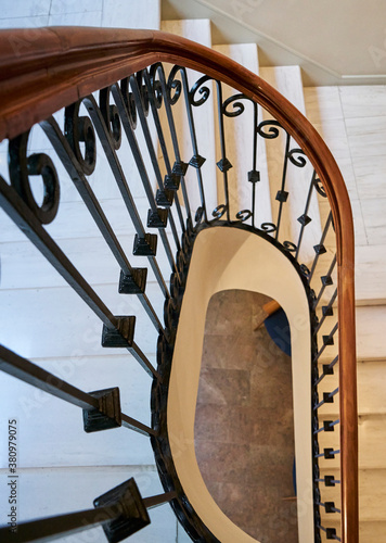 Escalera 10