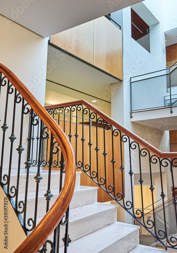 Escalera 7