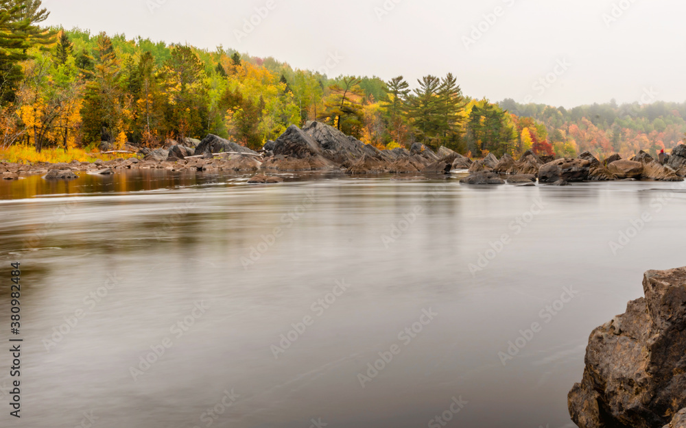 Fototapeta premium Autumn Scenes along St Louis River at Jay Cooke State Park