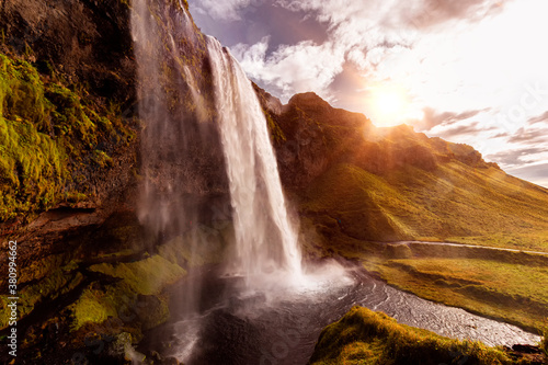 backlit shot from waterfall Seljalandsfoss in Iceland © Thomas Heitz