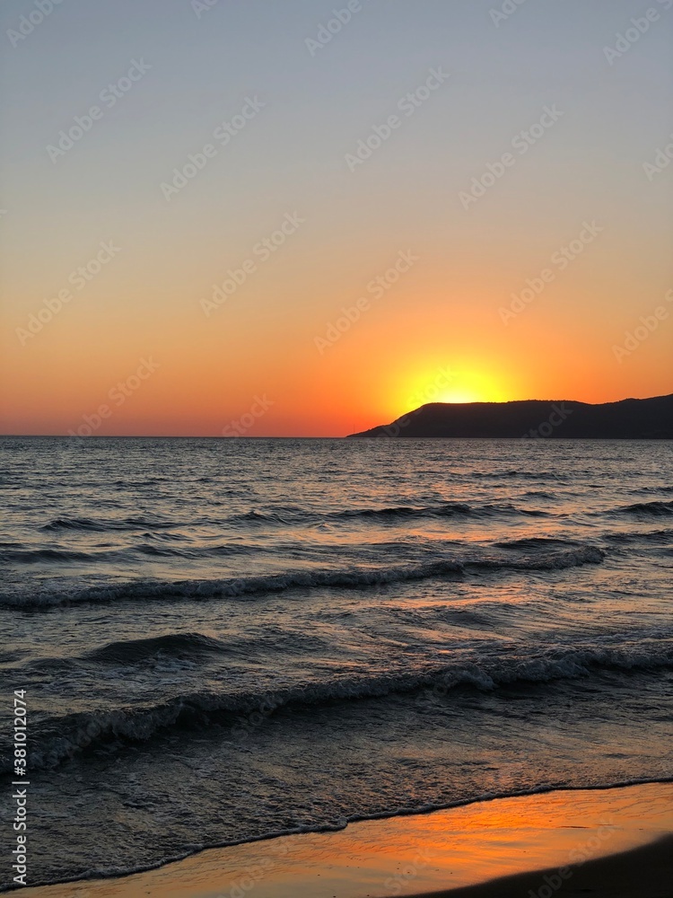 Obraz premium sunset on the beach