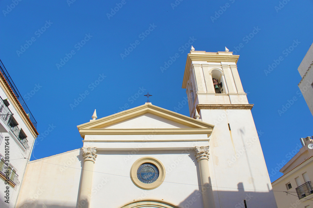 Iglesia de San Jaime y Santa Ana, Benidorm, España