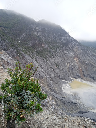 Tangkuban Parahu Mountain photo