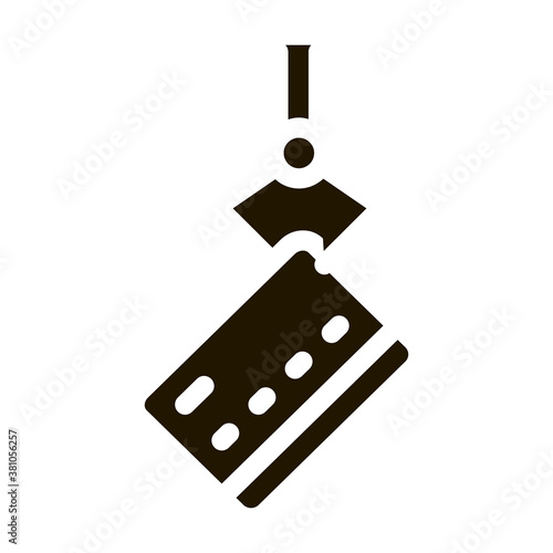 Credit Card Theft glyph icon vector. Credit Card Theft Sign. isolated symbol illustration