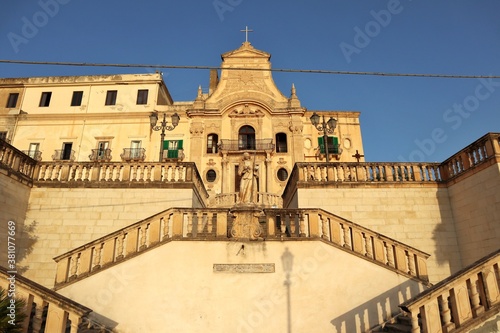 Quadro em tela Milazzo - Scale del Santuario di San Francesco da Paola  all'alba