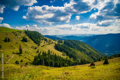 Wonderful landscape of Ukrainian Carpathian mountains. Summer time © F8  \ Suport Ukraine