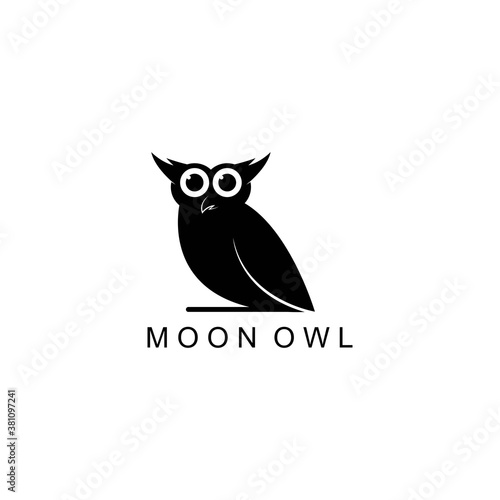 Owl logo template vector