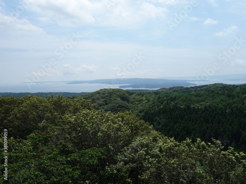 高台からの能登の海