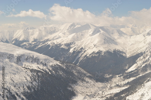 Skiing in the Jasna and Zakopane ski resorts in the Tatra Mountains between Poland and Slovakia © ChrisOvergaard