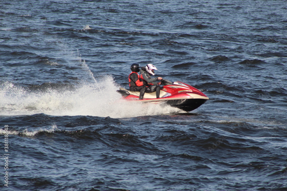 speed boat racing