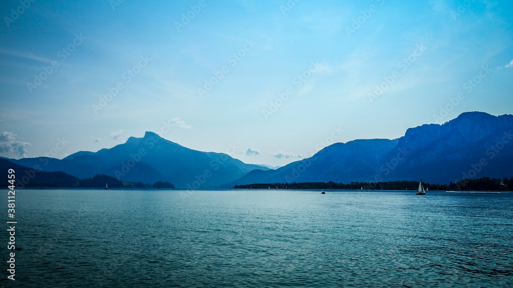 Obraz premium Salzkammergut is an Austrian region of lakes and Alpine ranges near Salzburg.