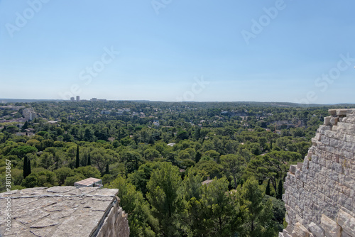 Panorama des jardins de la Fontaine à Nîmes vue de la tour Magne - Gard - France