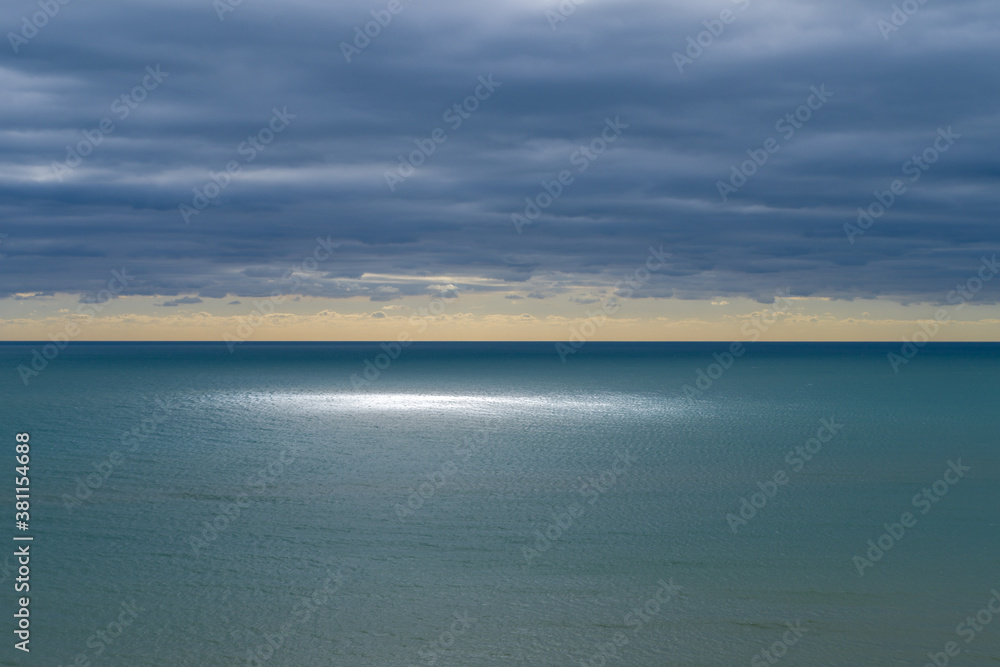 Obraz premium clouds over the sea