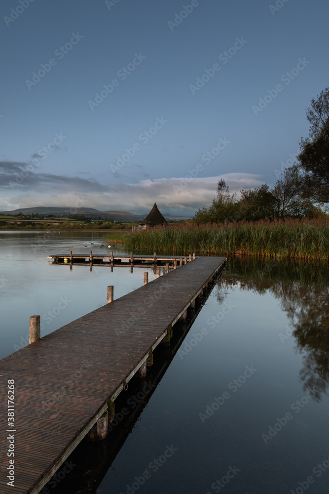 Fototapeta premium Llangors Lake, Breacon Beacons at Sunrise 