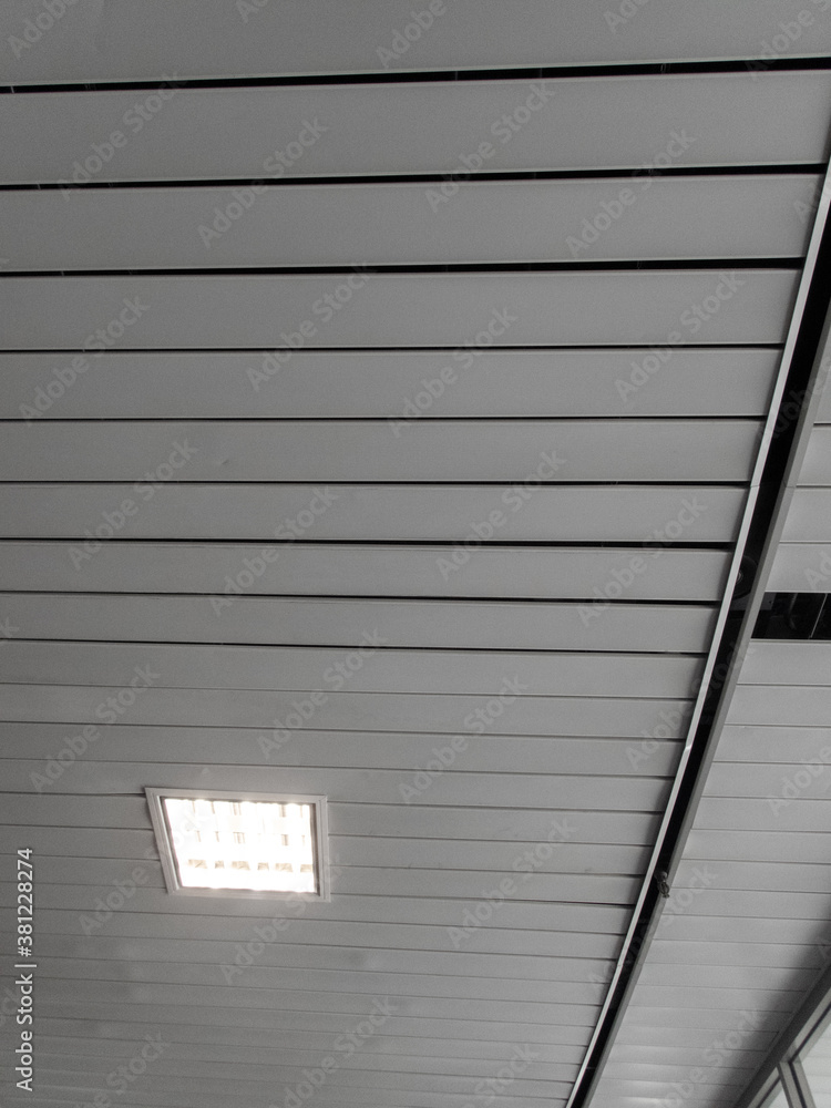 Fototapeta premium grey ceiling with light