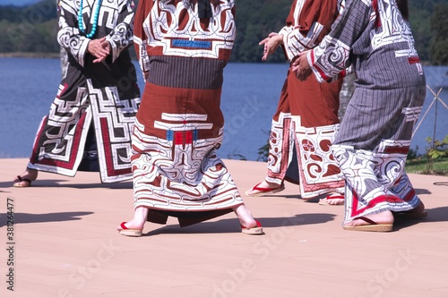 伝統のアイヌ民族