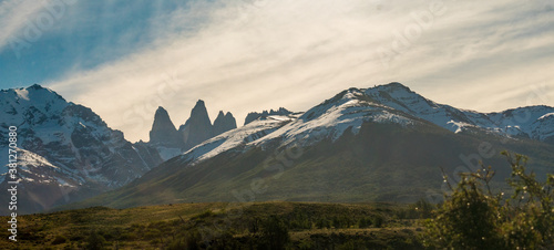 vista panoramica de monta  a en patagonia chilena