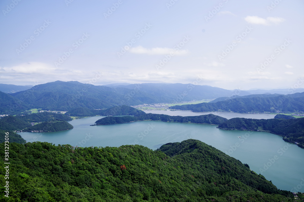 福井県の三方五湖
