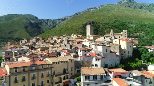 L'antico borgo di Maranola con la sua torre. Formia.