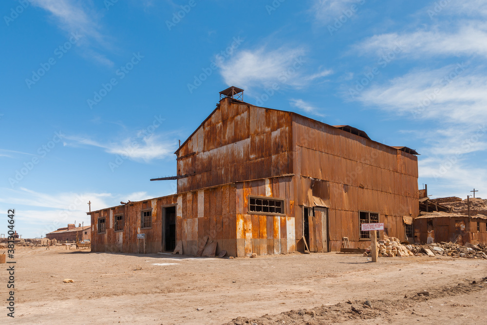 Dilapidated nitrate-era building in the ghost town of Humberstone in the Atacama Desert in northern Chile