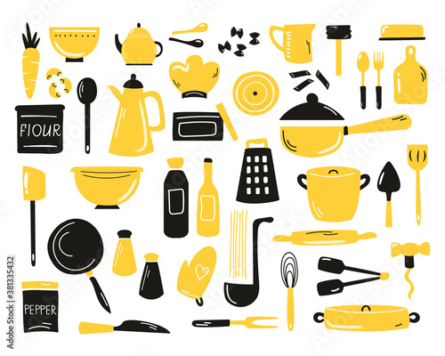 Set of hand drawn kitchen utensils, equipment. Collection of cooking doodles