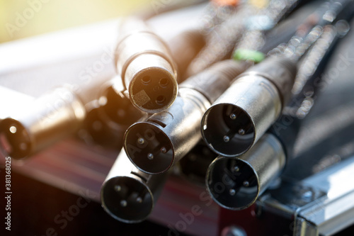 Fotografie XLR audio cables for a music organization on the sound system