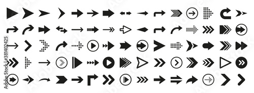 Arrows icon set in flat style on white background. Thin line. Web design. Vector illustration. © StarGraphic