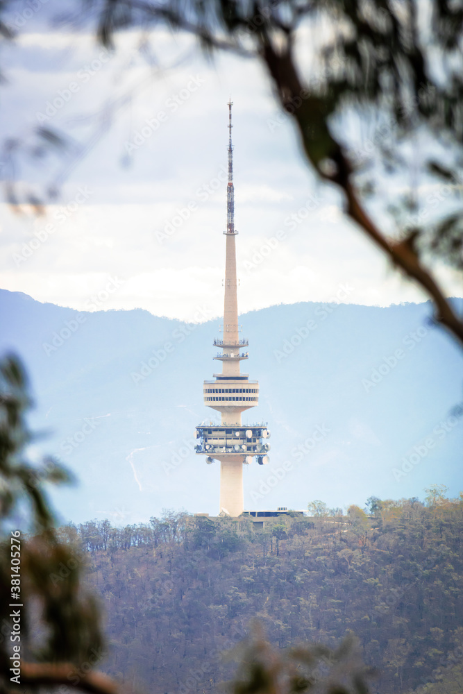 Fototapeta premium Canberra radio tower