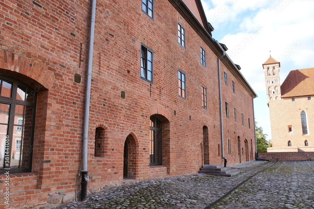 Fototapeta premium Polska - Mazury - Lidzbark Warmiński. Zamek Biskupów Warmińskich.