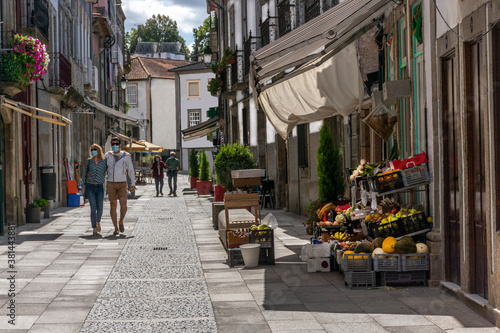 Masked Couple & Produce Stand In Ponte De Lima, Portugal