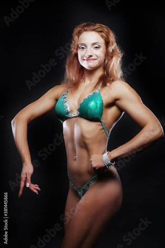 beautiful woman bodybuilder © Raisa Kanareva