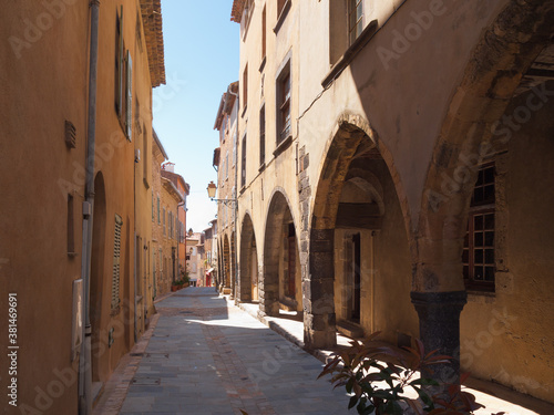 Street in Grimaud village  French Riviera  Cote d Azur  Provence  southern France