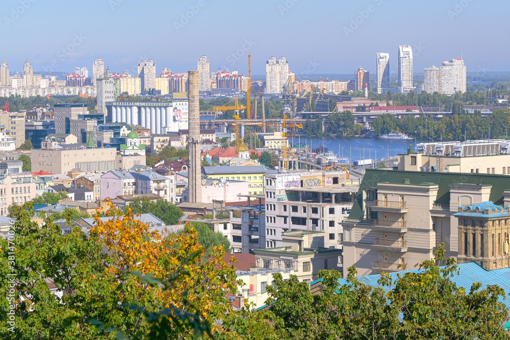 Obraz premium View of the Kievsky district of Podil