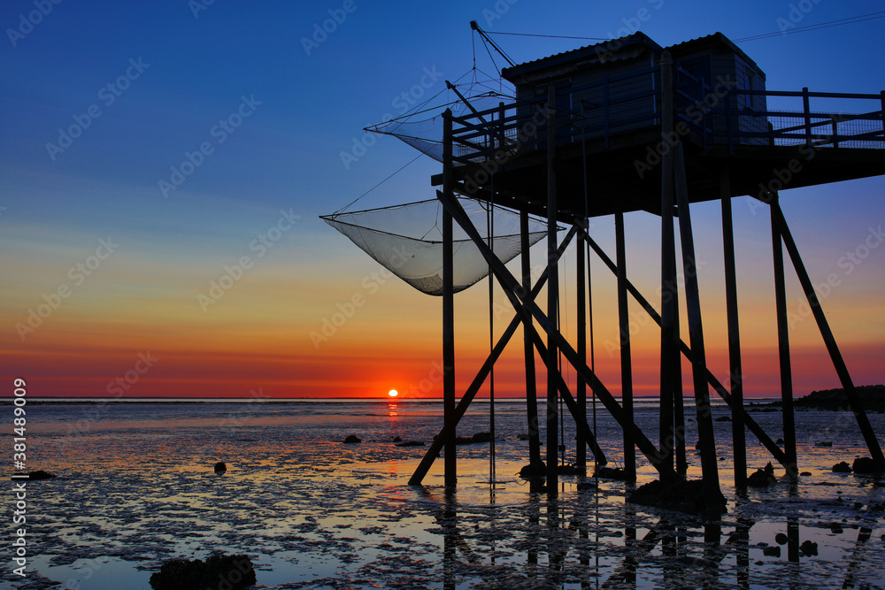 fisherman's huts French Atlantic coast 