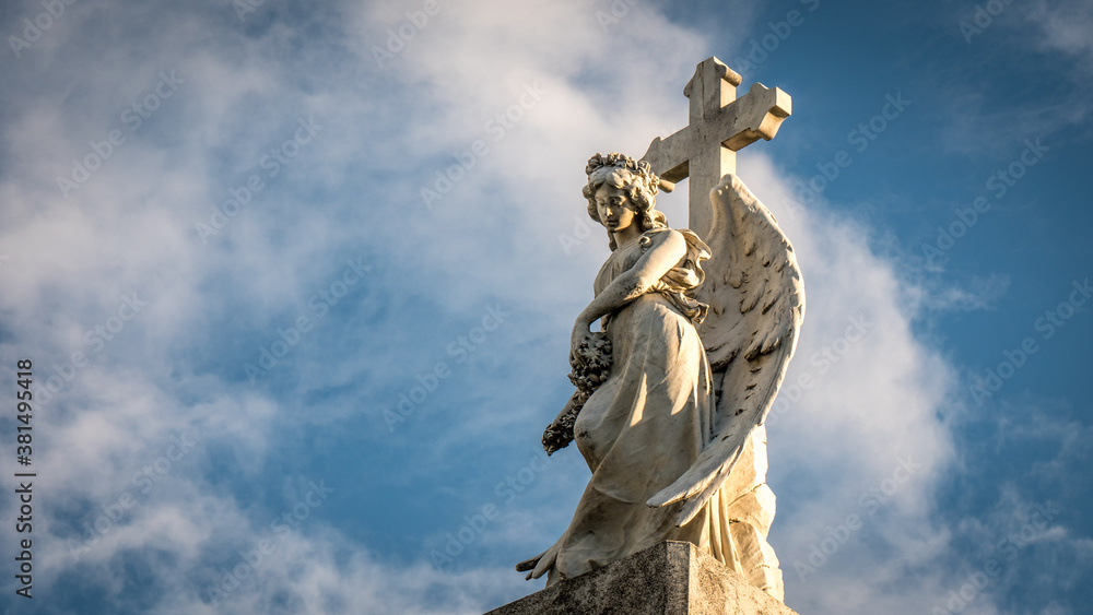 Obraz premium Angel statue in Villa de Leyva Cemetery, Colombia